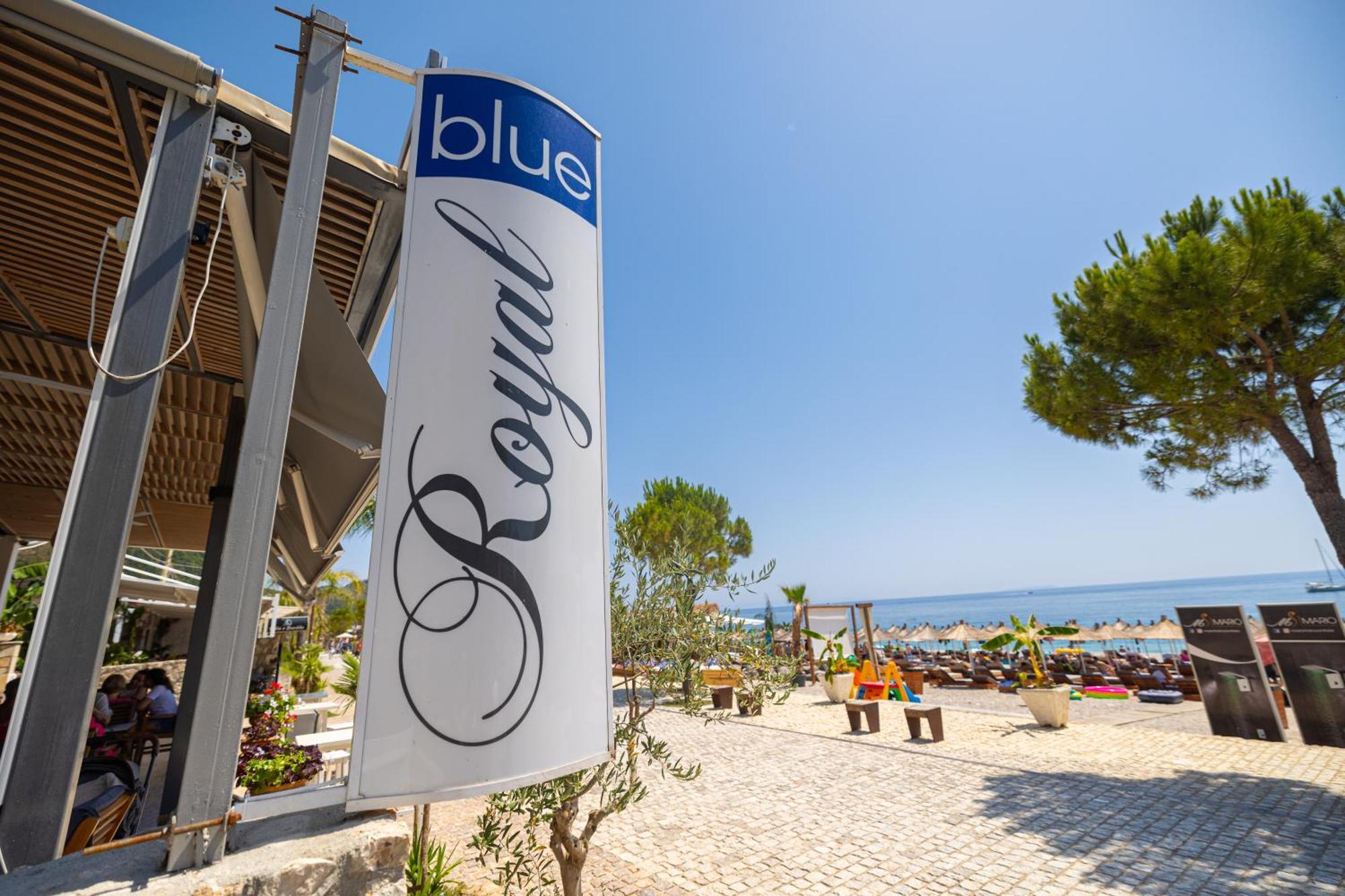 Royal Blue Hotel Dhërmi Eksteriør billede